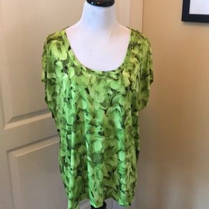 PERFECT FOR SPRING! Michael Kors T-Shirt